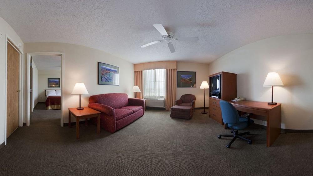 Holiday Inn Express Peoria North - Glendale By Ihg Buitenkant foto