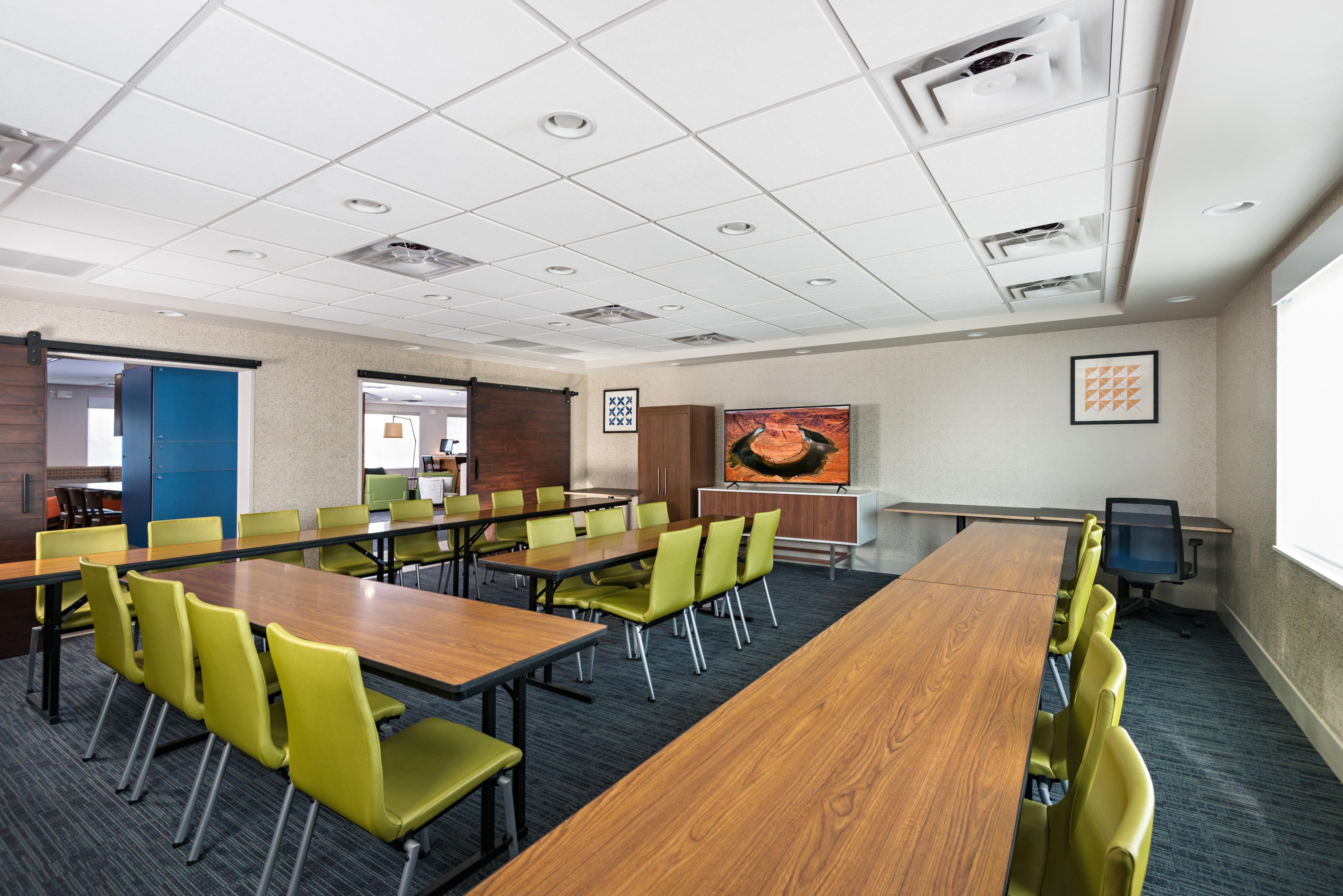 Holiday Inn Express Peoria North - Glendale By Ihg Buitenkant foto
