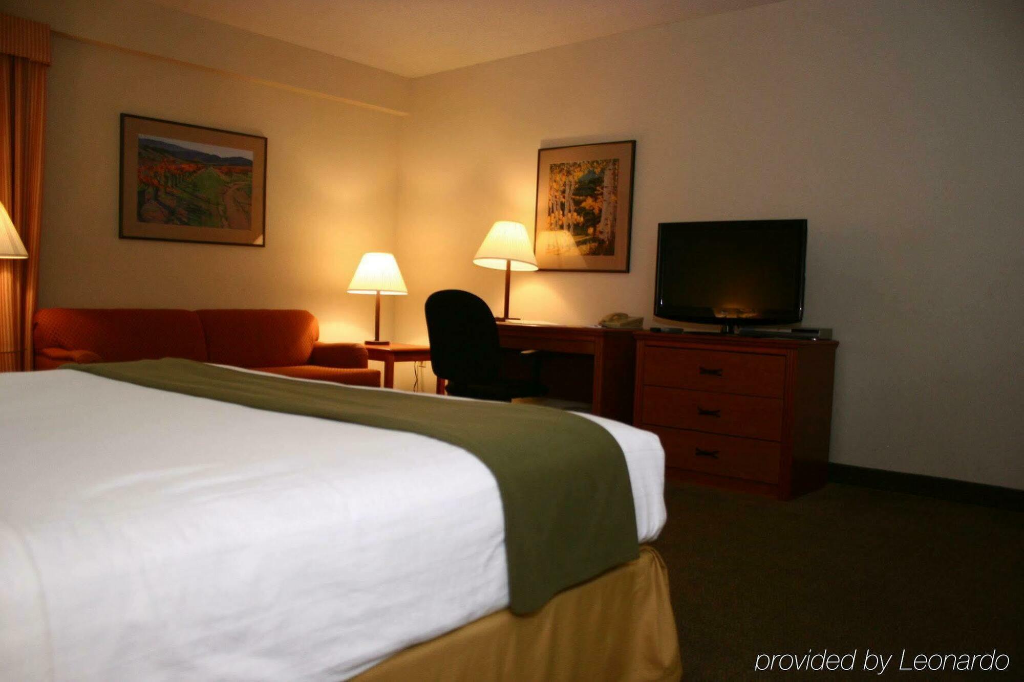 Holiday Inn Express Peoria North - Glendale By Ihg Buitenkant foto